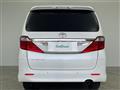 2013 Toyota Alphard