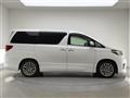 2013 Toyota Alphard