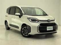 2022 Toyota Sienta