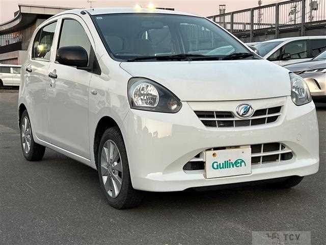 2011 Daihatsu Mira Es