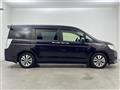 2013 Honda Step WGN