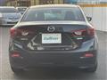 2017 Mazda Axela