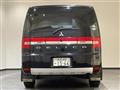 2015 Mitsubishi Delica D5