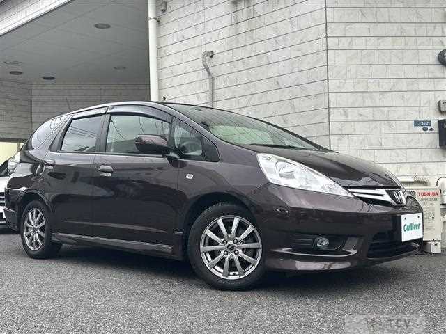 2012 Honda Fit shuttle