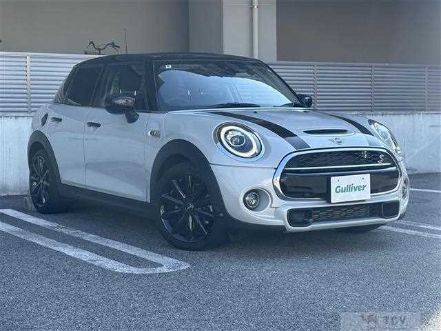 2020 BMW MINI