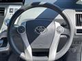 2011 Toyota PRIUS α