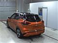 2022 Nissan KIX