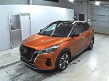 2022 Nissan KIX