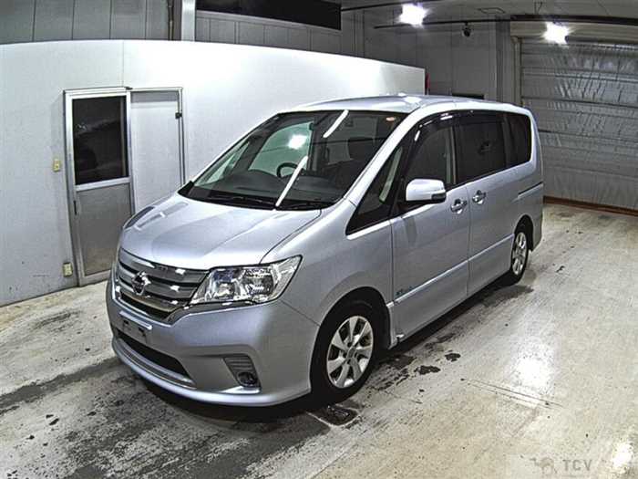 2013 Nissan Serena