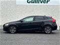 2019 Volvo V40