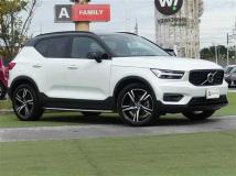 2021 Volvo XC40