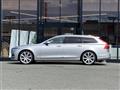 2017 Volvo V90