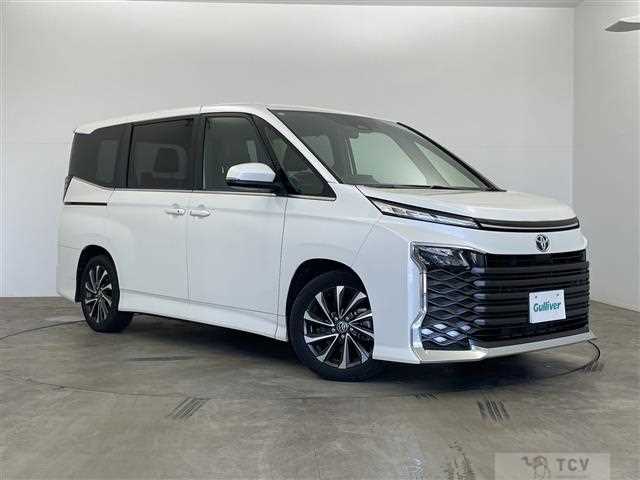 2023 Toyota Voxy