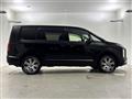 2021 Mitsubishi Delica D5