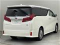 2022 Toyota Alphard Hybrid