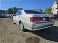 2001 Toyota Crown
