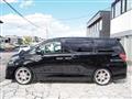 2013 Toyota Vellfire
