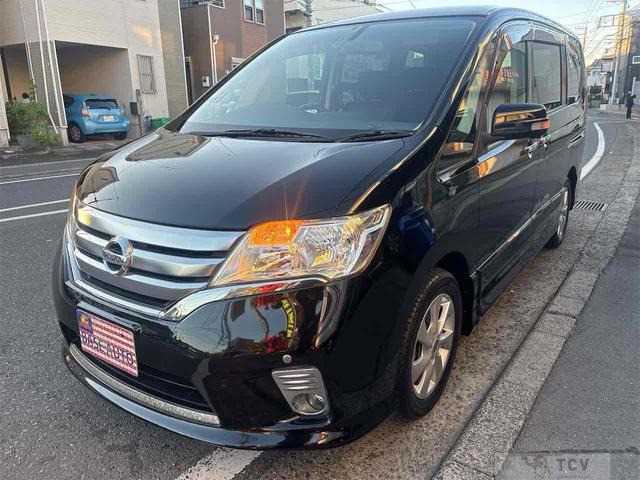 2011 Nissan Serena