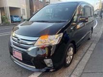 2011 Nissan Serena