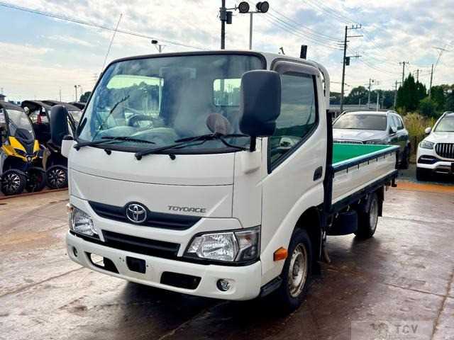 2017 Toyota Toyoace