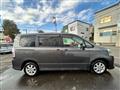 2009 Toyota Noah