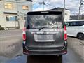 2009 Toyota Noah