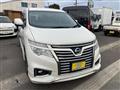 2015 Nissan Elgrand