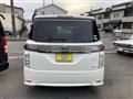 2015 Nissan Elgrand