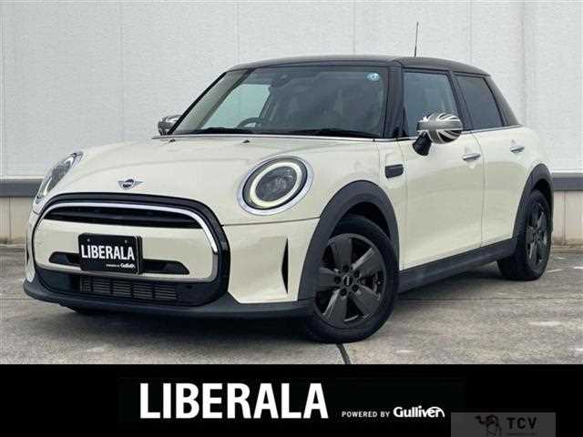 2022 BMW MINI