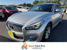 2016 Nissan Fuga