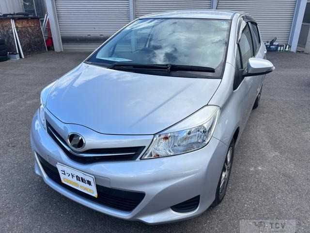 2011 Toyota Vitz