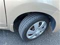 2010 Nissan ROOX