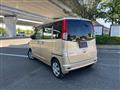 2010 Nissan ROOX