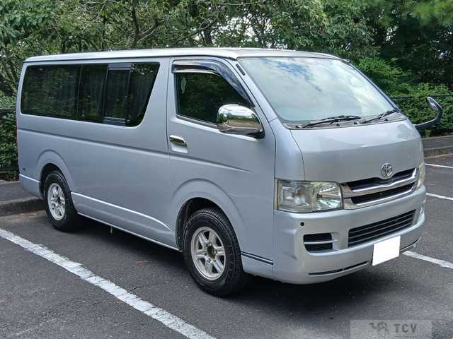 2009 Toyota Hiace Van