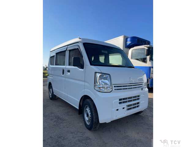 2023 Suzuki Every
