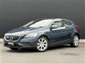 2017 Volvo V40
