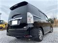 2013 Toyota Voxy