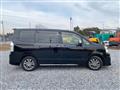 2013 Toyota Voxy