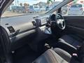 2004 Toyota Wish