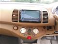 2005 Nissan March