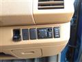 2005 Nissan March