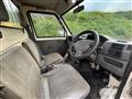 2005 Nissan Clipper Truck