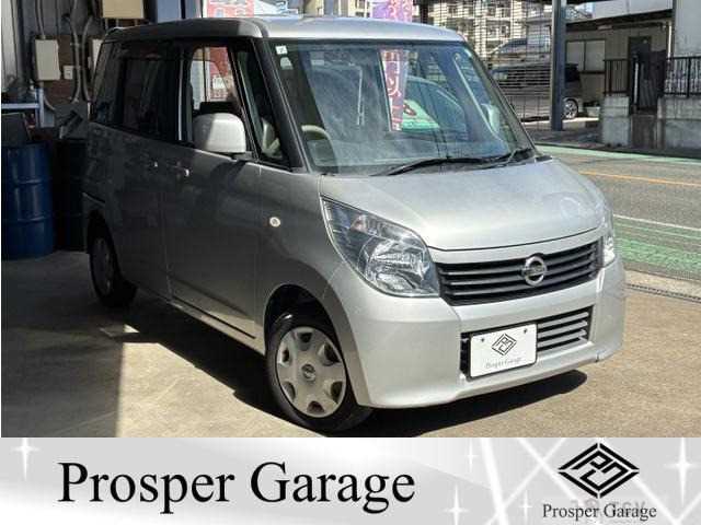 2011 Nissan ROOX
