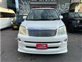 2005 Toyota Noah