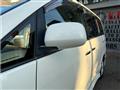 2005 Toyota Noah