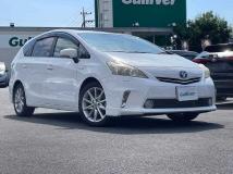 2011 Toyota PRIUS α
