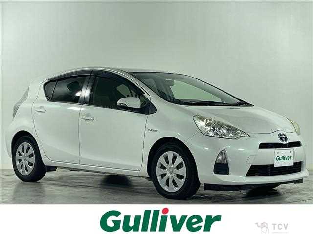 2013 Toyota AQUA