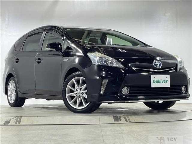 2012 Toyota PRIUS α