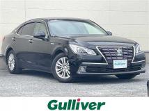 2015 Toyota Crown Hybrid