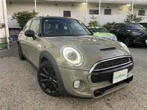 2018 BMW MINI